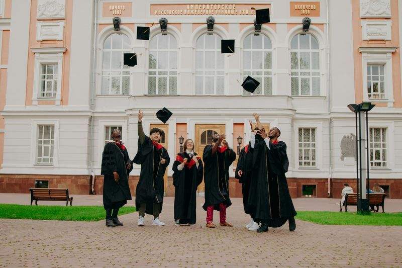 Institut Scolaire Lumière d’Avenir 5